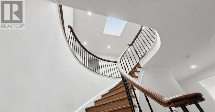 MAIN/UPPER-15 Sonata Crescent, Toronto, ON, M3B 2C3 - 18