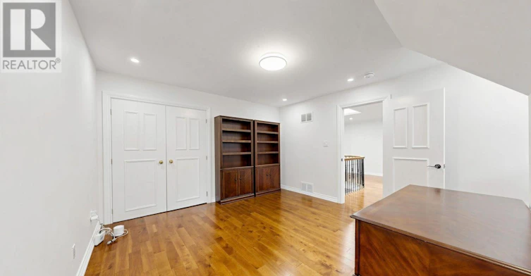 MAIN/UPPER-15 Sonata Crescent, Toronto, ON, M3B 2C3 - 33