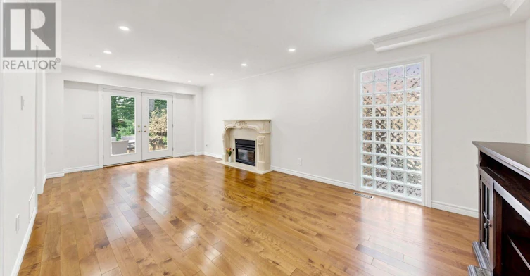 MAIN/UPPER-15 Sonata Crescent, Toronto, ON, M3B 2C3 - 13