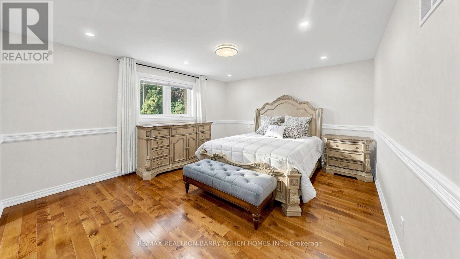 MAIN/UPPER-15 Sonata Crescent, Toronto, ON, M3B 2C3 - 27