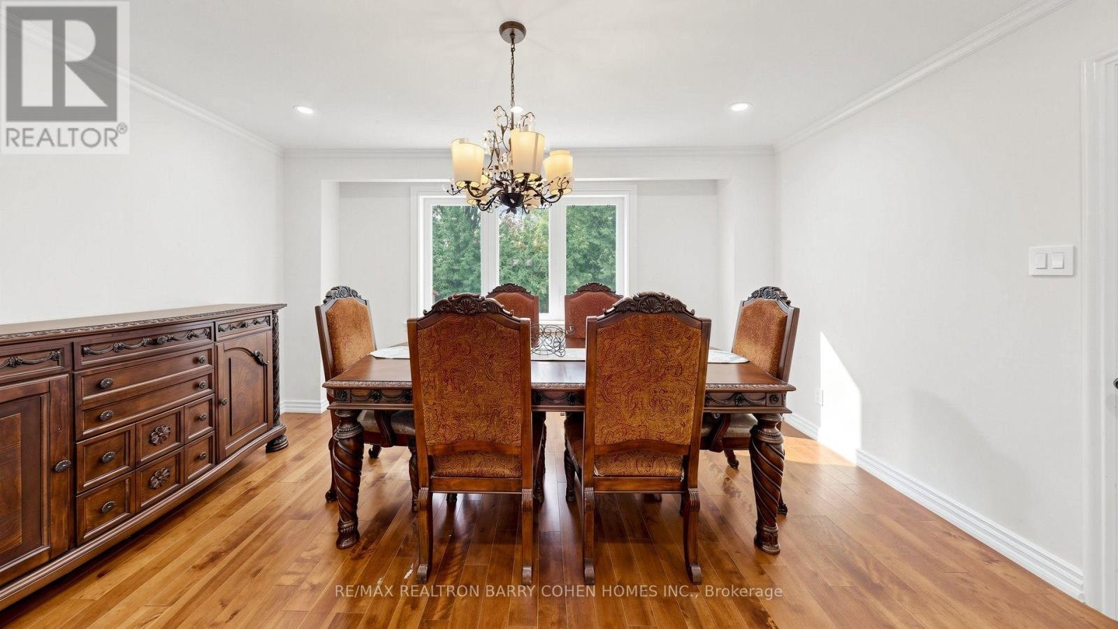 MAIN/UPPER-15 Sonata Crescent, Toronto, ON, M3B 2C3 - 11