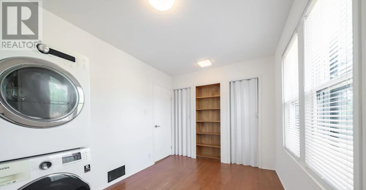 MAIN-542 Glebeholme Boulevard, Toronto, ON, M4C 1V4 - 29