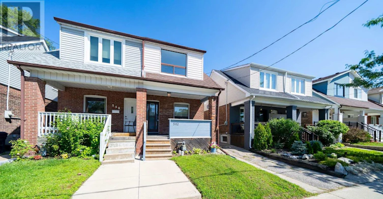 MAIN-542 Glebeholme Boulevard, Toronto, ON, M4C 1V4 - 45