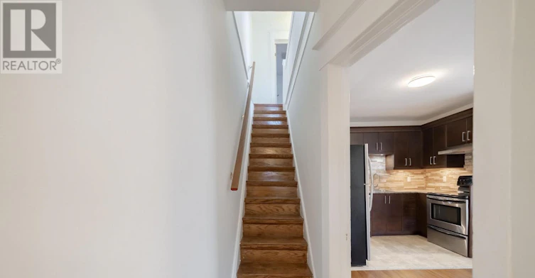 MAIN-542 Glebeholme Boulevard, Toronto, ON, M4C 1V4 - 16