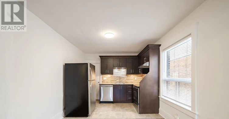 MAIN-542 Glebeholme Boulevard, Toronto, ON, M4C 1V4 - 9
