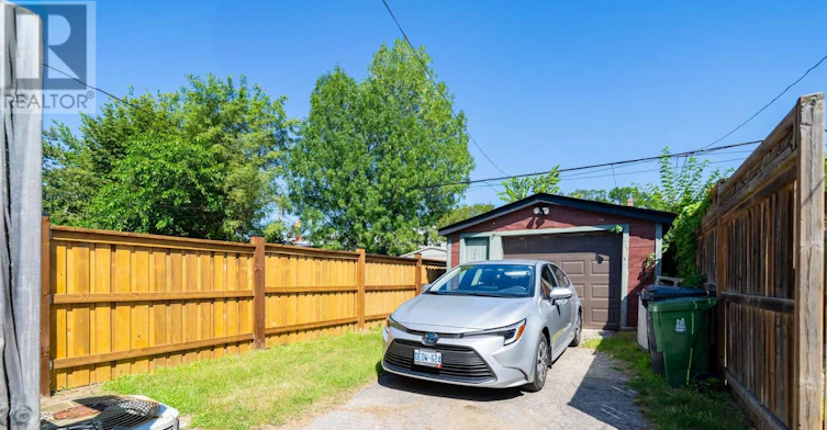 MAIN-542 Glebeholme Boulevard, Toronto, ON, M4C 1V4 - 35