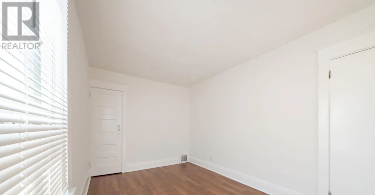 MAIN-542 Glebeholme Boulevard, Toronto, ON, M4C 1V4 - 22