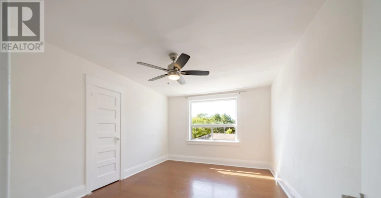 MAIN-542 Glebeholme Boulevard, Toronto, ON, M4C 1V4 - 24