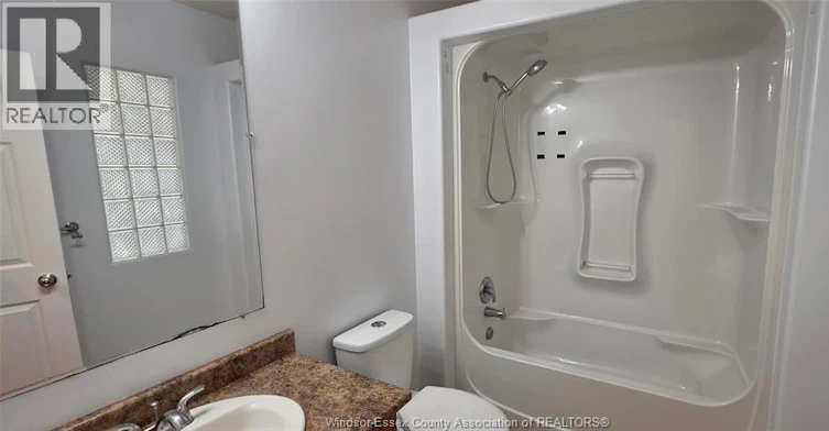 4628 Fontana, Windsor, ON, N9G 3C8 - 6