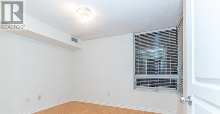 611-801 Bay Street, Toronto, ON, M5S 1Y9 - 14