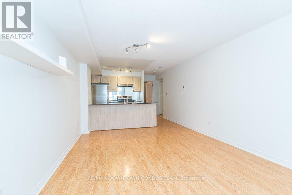 611-801 Bay Street, Toronto, ON, M5S 1Y9 - 13