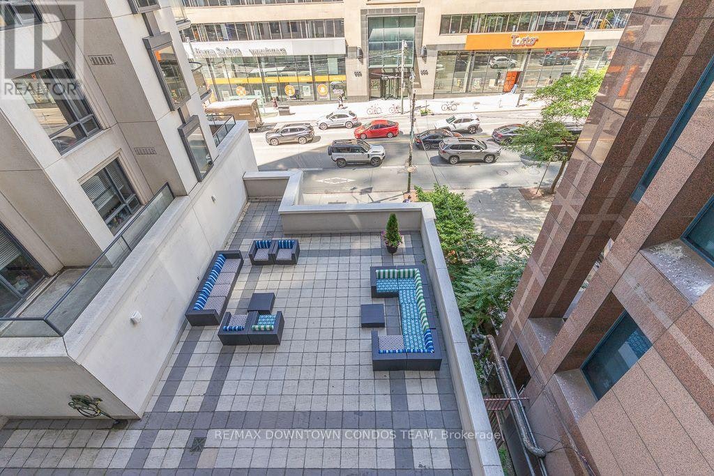 611-801 Bay Street, Toronto, ON, M5S 1Y9 - 26