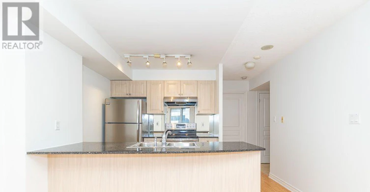 611-801 Bay Street, Toronto, ON, M5S 1Y9 - 12