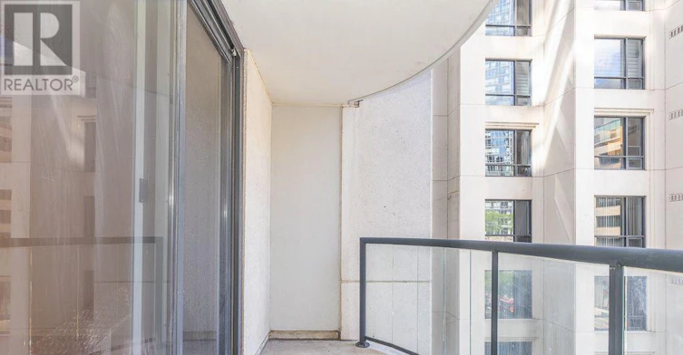 611-801 Bay Street, Toronto, ON, M5S 1Y9 - 24