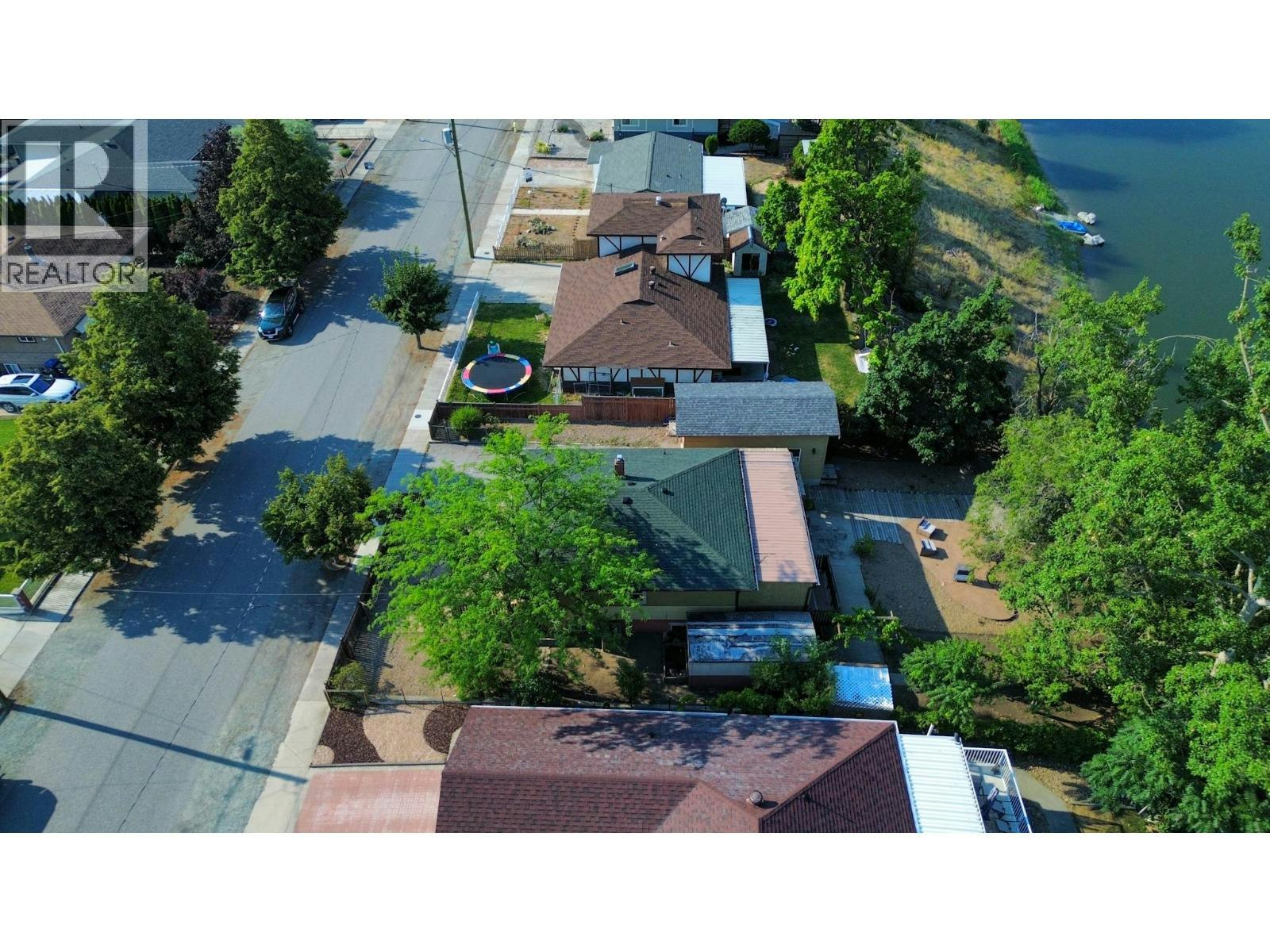 8004 89th Street, Osoyoos, BC, V0H 1T1 - 37