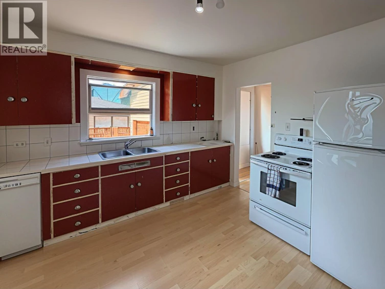 8004 89th Street, Osoyoos, BC, V0H 1T1 - 13