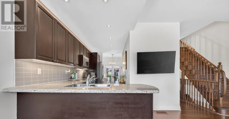 39 Beverley Glen Boulevard, Vaughan, ON, L4J 0G8 - 17