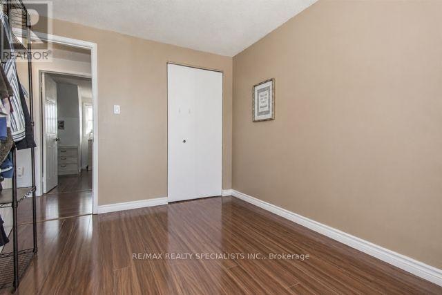 110 Steeles Crescent, Cambridge, ON, N1R 8C4 - 9