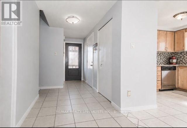 110 Steeles Crescent, Cambridge, ON, N1R 8C4 - 3