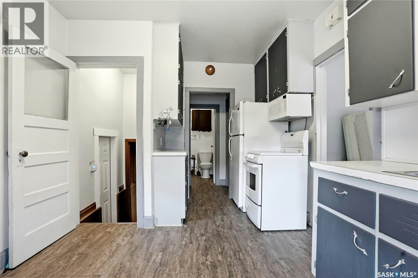 201 P Avenue N, Saskatoon, SK, S7L 2V6