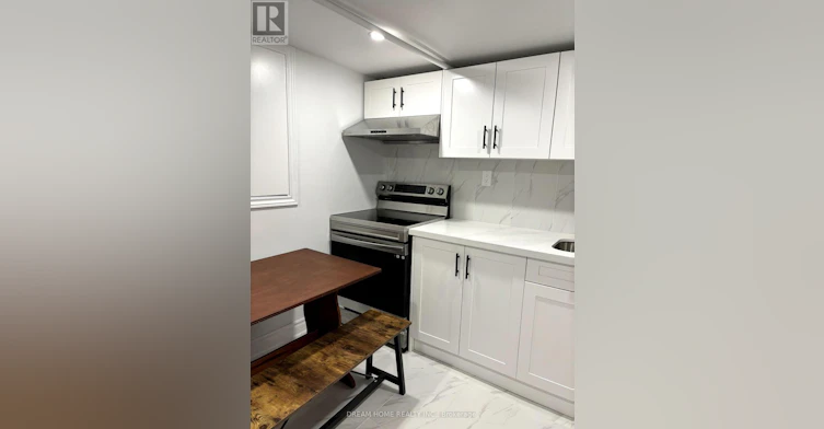 BSMT B2-337 Mutual Street W, Toronto, ON, M4Y 1X6 - 5