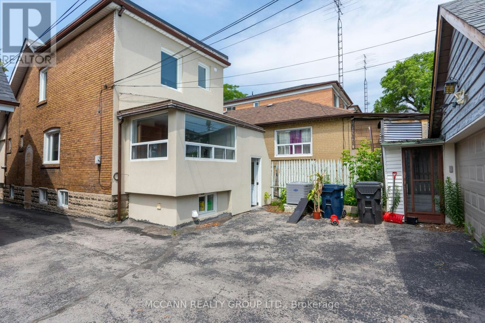BSMNT-301 Robina Avenue, Toronto, ON, M6C 3Z2 - 15
