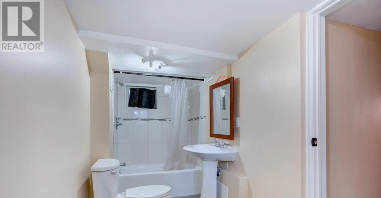BSMNT-301 Robina Avenue, Toronto, ON, M6C 3Z2 - 11