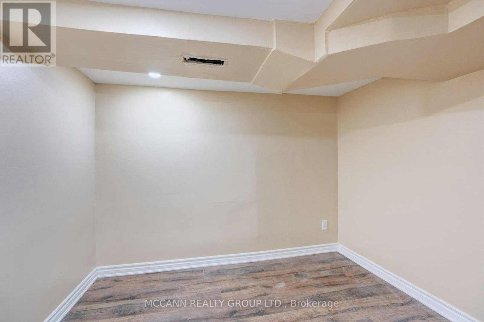 BSMNT-301 Robina Avenue, Toronto, ON, M6C 3Z2 - 10