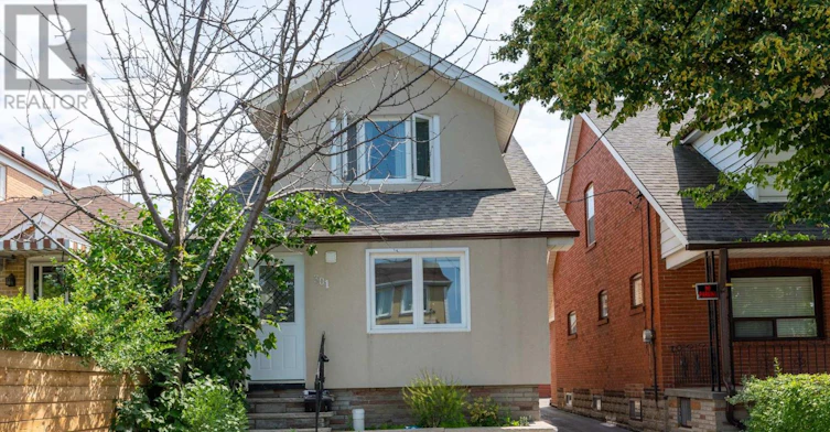 BSMNT-301 Robina Avenue, Toronto, ON, M6C 3Z2 - 2