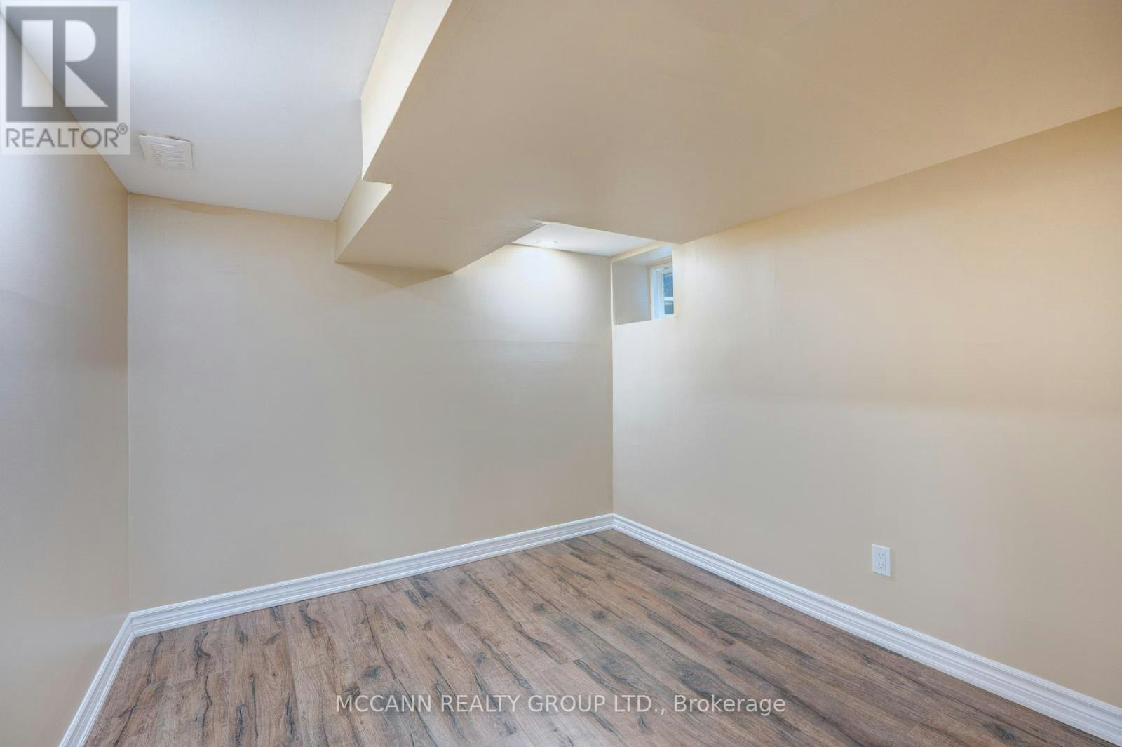 BSMNT-301 Robina Avenue, Toronto, ON, M6C 3Z2 - 6