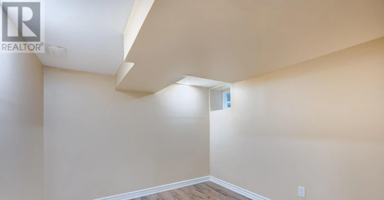BSMNT-301 Robina Avenue, Toronto, ON, M6C 3Z2 - 6