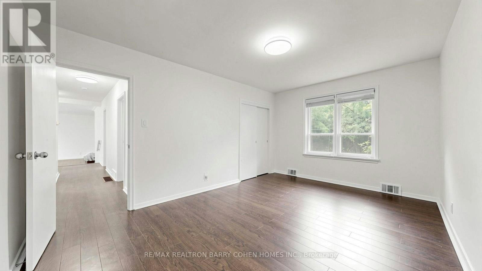 3 Greengate Road, Toronto, ON, M3B 1E7 - 27