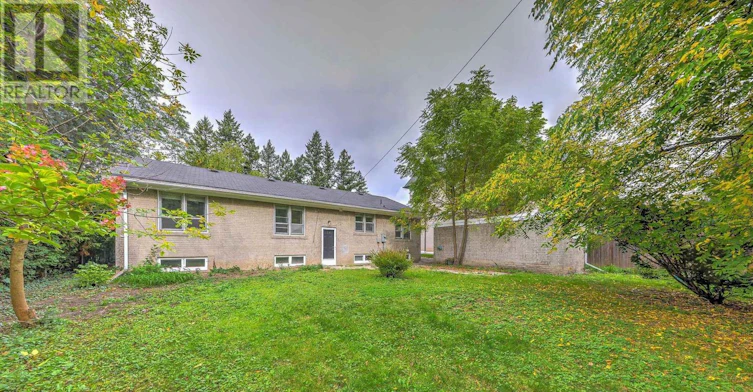 3 Greengate Road, Toronto, ON, M3B 1E7 - 43