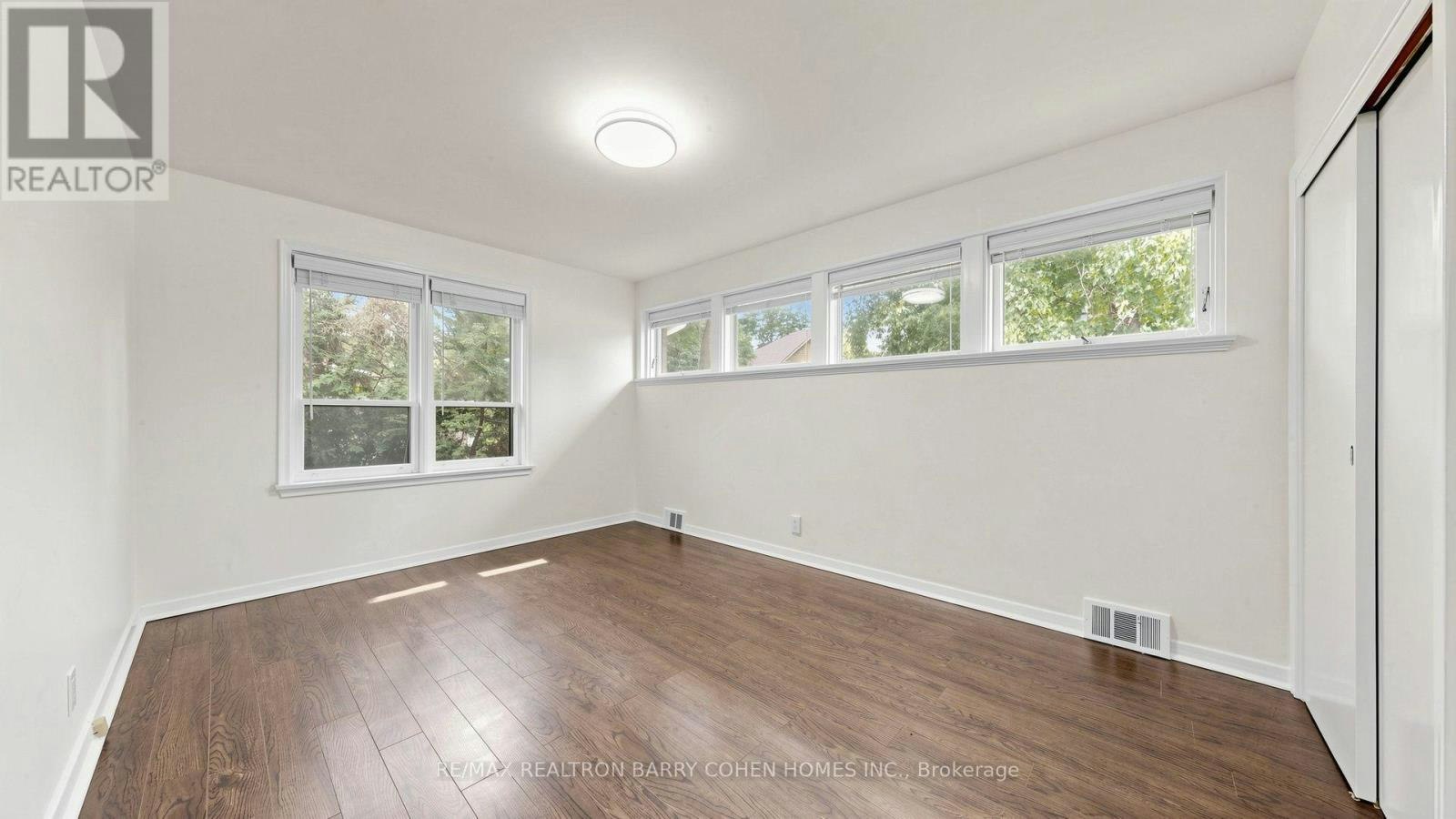 3 Greengate Road, Toronto, ON, M3B 1E7 - 24