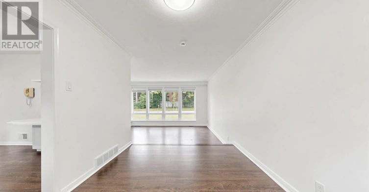 3 Greengate Road, Toronto, ON, M3B 1E7 - 13