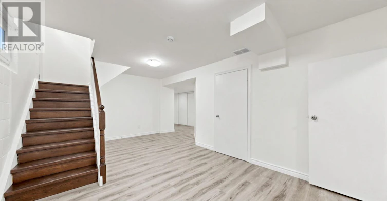 3 Greengate Road, Toronto, ON, M3B 1E7 - 32