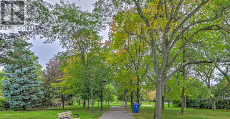 3 Greengate Road, Toronto, ON, M3B 1E7 - 47