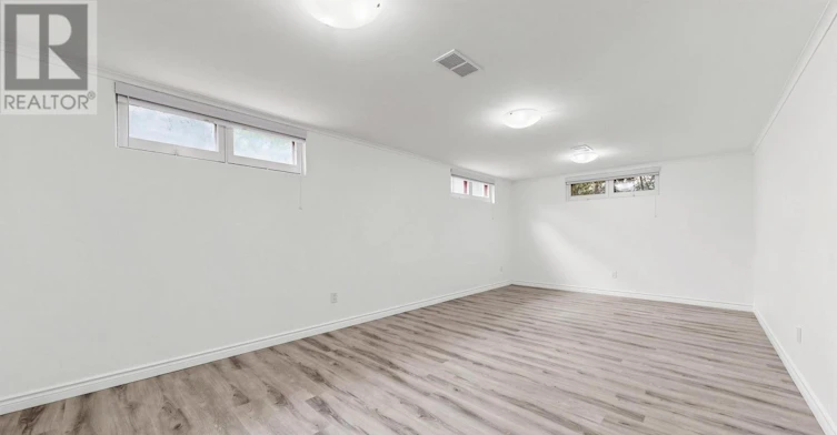 3 Greengate Road, Toronto, ON, M3B 1E7 - 35