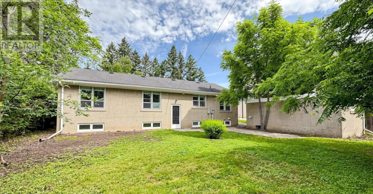 3 Greengate Road, Toronto, ON, M3B 1E7 - 46