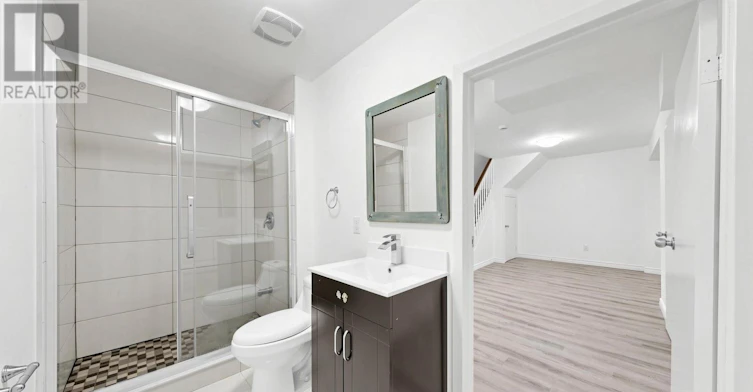 3 Greengate Road, Toronto, ON, M3B 1E7 - 42
