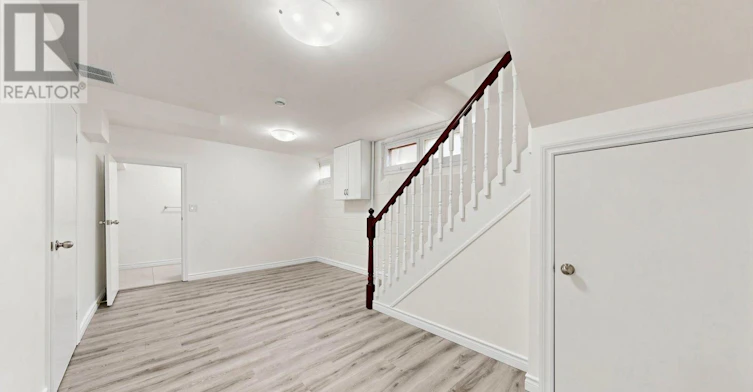 3 Greengate Road, Toronto, ON, M3B 1E7 - 35