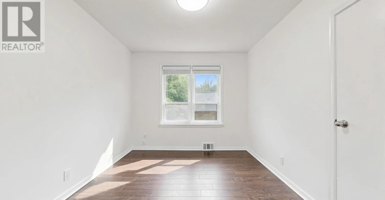3 Greengate Road, Toronto, ON, M3B 1E7 - 21