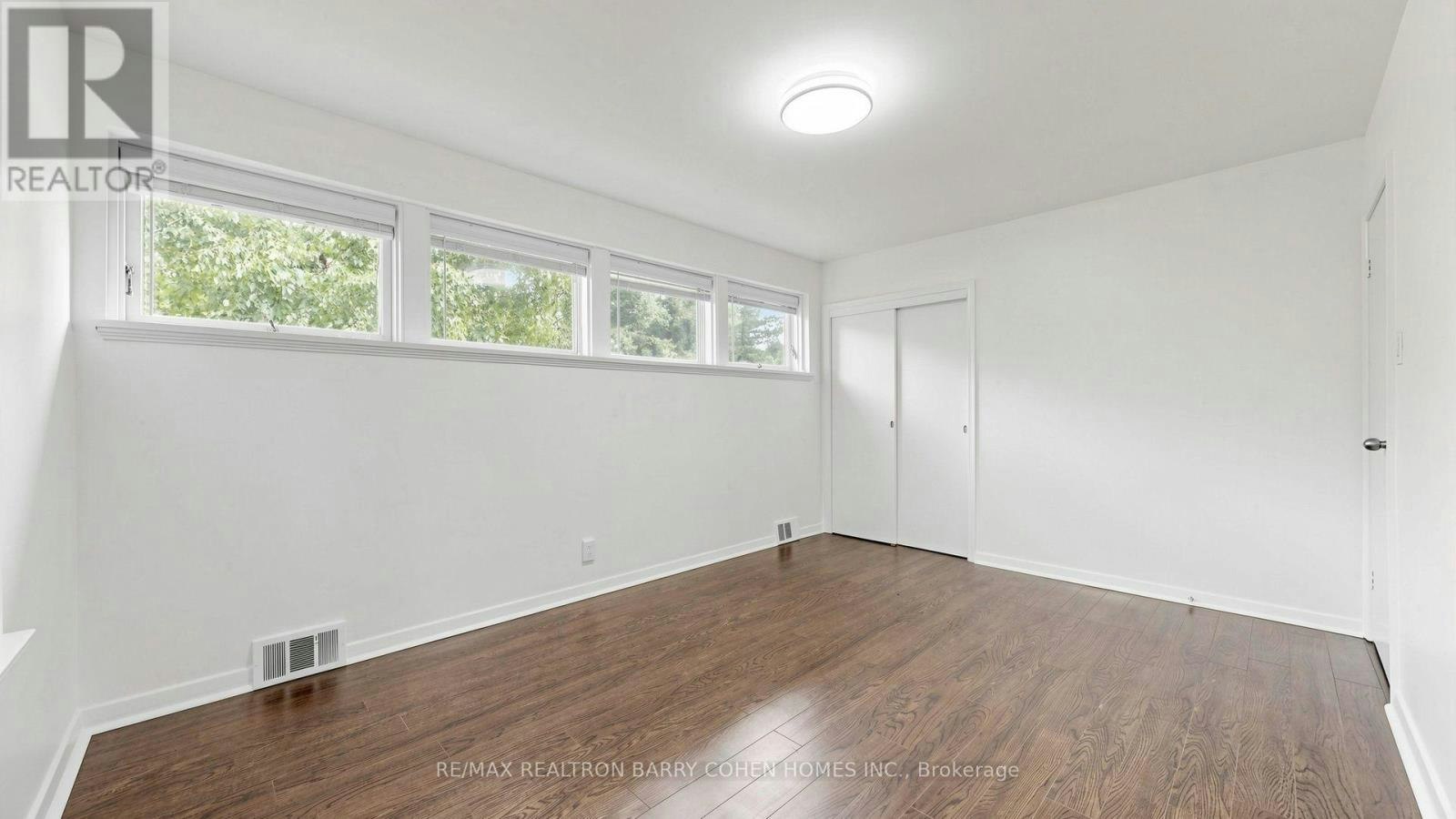 3 Greengate Road, Toronto, ON, M3B 1E7 - 25
