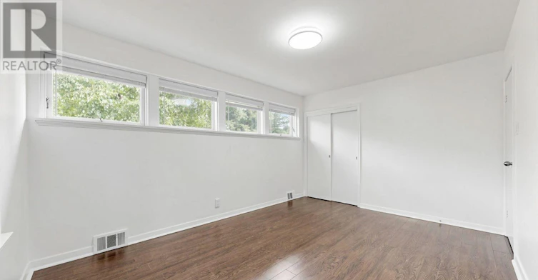 3 Greengate Road, Toronto, ON, M3B 1E7 - 25
