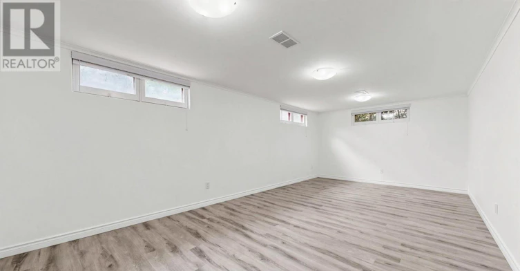 3 Greengate Road, Toronto, ON, M3B 1E7 - 36