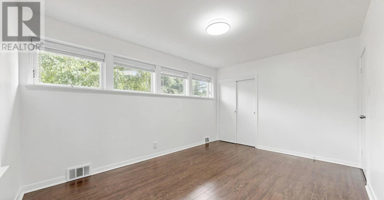 3 Greengate Road, Toronto, ON, M3B 1E7 - 24