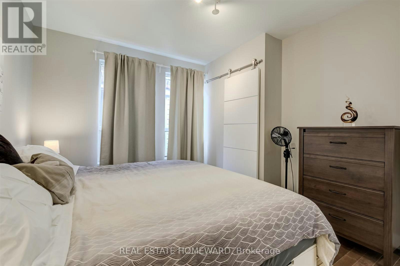 UPPER-14 Ashdale Avenue, Toronto, ON, M4L 2Y7 - 7