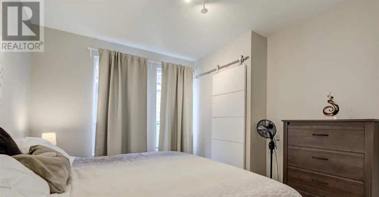 UPPER-14 Ashdale Avenue, Toronto, ON, M4L 2Y7 - 7
