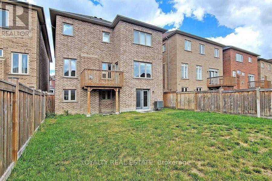 11 Mayapple Lane, Richmond Hill, ON, L4E 1B8 - 35