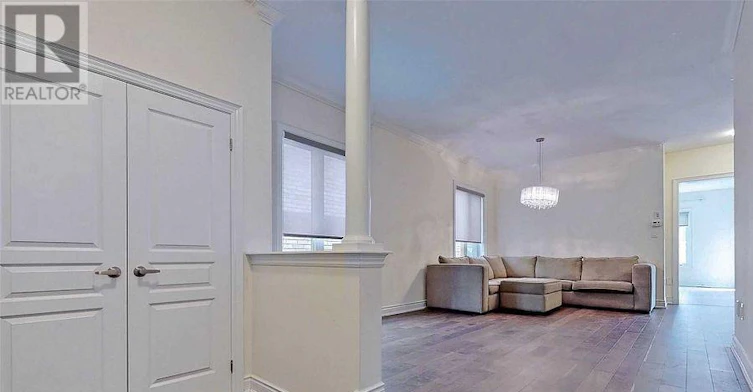 11 Mayapple Lane, Richmond Hill, ON, L4E 1B8 - 2